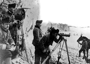 Infaterie im Ersten Weltkrieg - Dolomiten 1916: Lichtsignalstation der östereichisch-ungarischen Armee in den Dolomiten (Österreich/Italien)