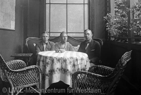 08_909 Slg. Schäfer - Familienbilder des Recklinghäuser Heimatfotografen Joseph Schäfer (1867-1938)