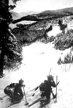 Kriegsschauplatz Vogesen/Elsass 1915: Deutsche Ski-Patrouille im Münstertal