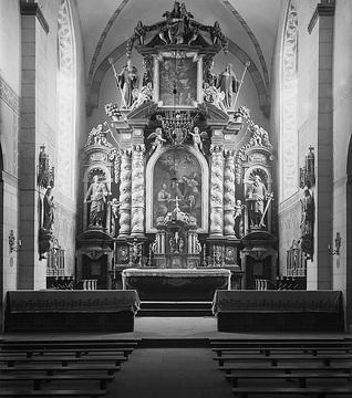 Barocker Hochaltar der Pfarrkirche St. Peter und und Paul in Gehrden