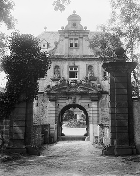 Schloss Eringerfeld: Barockes Torhaus