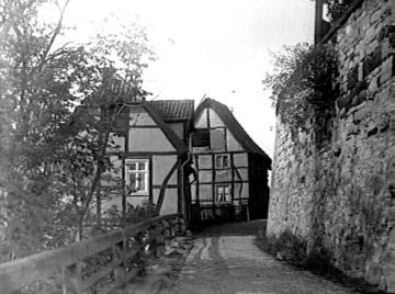 Alte Wohnbebauung an der Schützenmauer nahe dem Brüderkirchhof