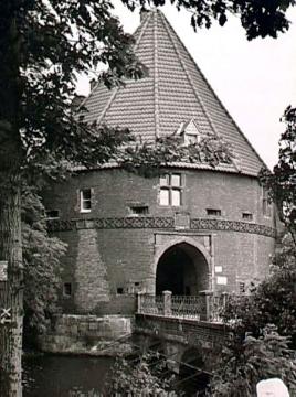 Schloss Bladenhorst, Torhaus