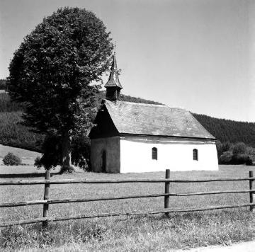 Die St. Agatha-Kapelle in Löllinghausen, erbaut 1820
