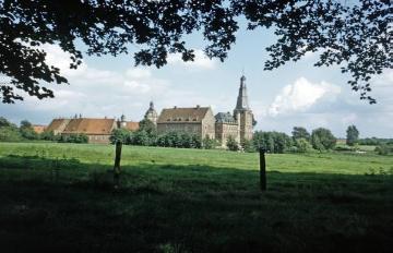 Blick auf die Gesamtanlage von Schloss Raesfeld