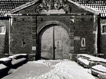 Haus Borg, Portal des Torhauses