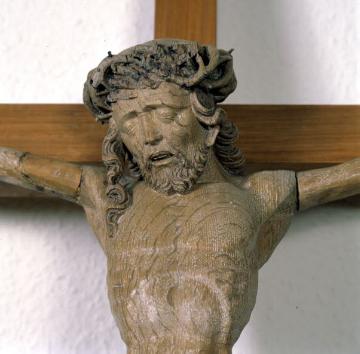 Kloster- und Wallfahrtskirche Mariä Geburt: Kruzifix aus Eichenholz, 59 x 55 cm, Gotik, spätes 15. Jahrhundert