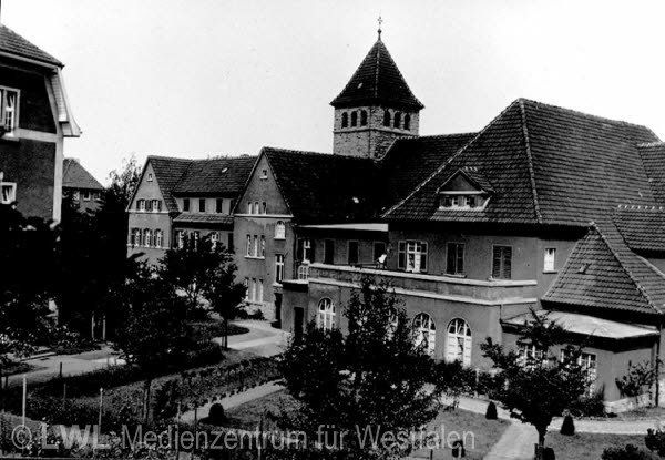 10_5573 Der Provinzialverband Westfalen. Geschenkalbum zur Verabschiedung von Landesoberbaurat Zimmermann 1928