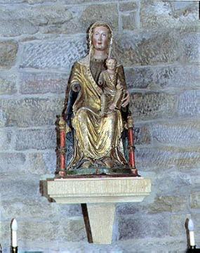 Thronende Muttergottes in der evangelischen Marienkirche, gotische Holzskulptur, um 1230