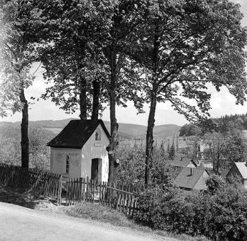 Kleine Kapelle oberhalb von Bruchhausen
