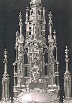 Dorsten, Kirche St. Agatha: gotische Turmmonstranz, um 1450, Detail des architektonischen Aufbaus