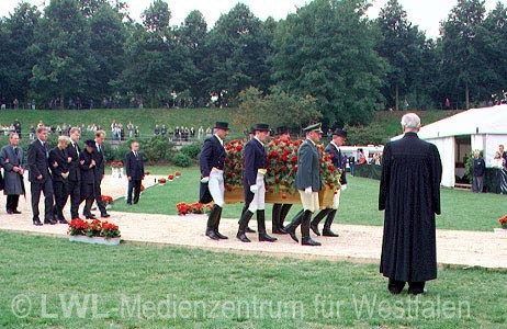 10_6823 Bestattungsfeierlichkeiten Dr. Reiner Klimke 1999