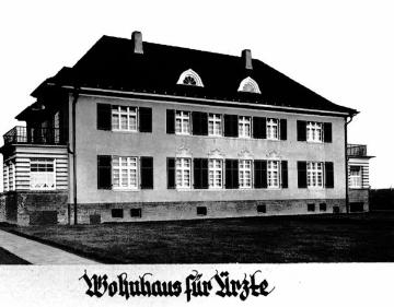Ärztewohnhaus der Provinzial-Hebammenanstalt Bochum. Gründung 1904, ab 1953 Landesfrauenklinik des Landschaftsverbandes Westfalen-Lippe. Ansicht um 1928?
