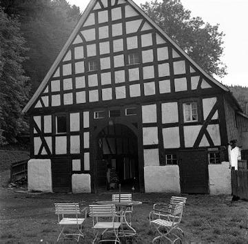 Altes Forsthaus Waldenburg, beliebter Gasthof bis zum Abbruch des Gebäudes im Zuge der Errichtung der Biggetalsperre 1957-1965