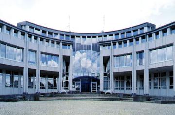 Kreishaus in der Steinstraße, erbaut 1985-1988; Architekt: Scheele