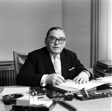 Dr. Anton Köchling, Landesdirektor des Landschaftsverbandes Westfalen-Lippe von 1954-1968