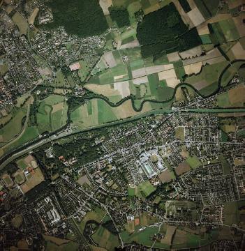 Hamm-Heessen und Hamm Werries, getrennt durch die Lippe und den Datteln-Hamm-Kanal; östlich von Hamm-Zentrum, Bad Hamm