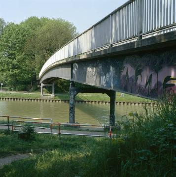 Dortmund-Ems-Kanal,  Prozessionsweg-Brücke, südliche Seitenansicht vom Ostufer aus