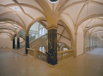 Museum für Kunst und Kulturgeschichte: Treppenhaus im 1. Stock des Altbaus, erbaut 1904/08