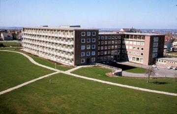 Personalwohnheim, Landesfrauenklinik Paderborn, erbaut 1958-1963. Undatiert, um 1970?