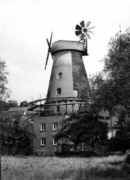 Renovierung der Klostermühle Lahde von 1876