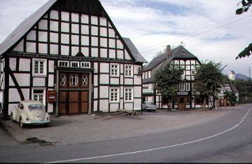 Ackerbürgerhäuser an der Dorfstraße in Assinghausen