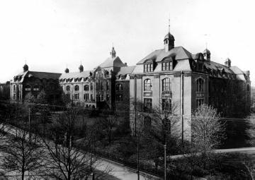 Das Knappschafts-Krankenhaus Recklinghausen. Undatiert, um 1940?