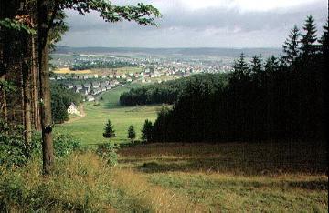 Landschaftsansicht vom Poppenberg mit Blick auf die Stadt