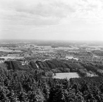 Blick vom Hünenberg in das Ravensberger Hügelland