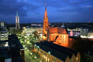 Gelsenkirchen-Innenstadt bei Abendbeleuchtung