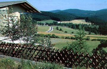 Wochenendhaus am Poppenberg mit Blick in den Briloner Wald