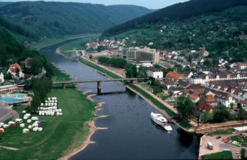 Bad Karlshafen mit Weser