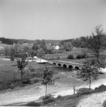 Brücke über die Alme bei Wewelsburg