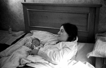 Frau Spangemacher, genannt Trien im Kindbett