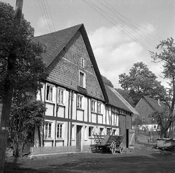 Bauernhaus in Obernau (Der Ort Obernau versank 1963 in der Obernautalsperre)