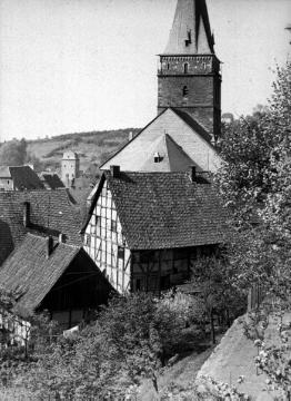 Blick vom Gasthof "Zur Alm" zur Altstädter Pfarrkirche Mariä Heimsuchung, Hallenkirche, erbaut um 1287-1297