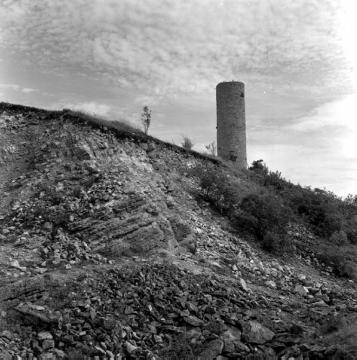 Der Heinturm (Wehrturm) am Heinberg bei Ossendorf