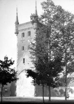 Der Turm der ehemaligen Neuen Kirche (Marienkirche)