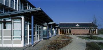 Westfälische Schule für Körperbehinderte, Bodelschwinghstraße 9: Hofseitige Gebäudeansicht