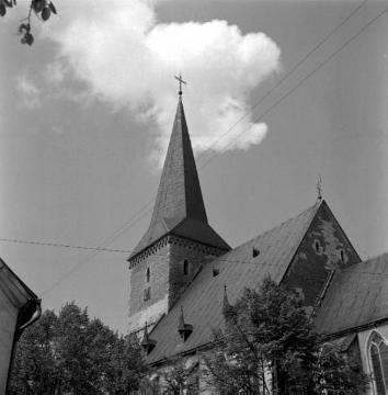 St. Gertrud-Kirche, erbaut im 14. Jahrhundert, seither in Funktion als Stiftskirche, Wehrkirche und Stadtkirche