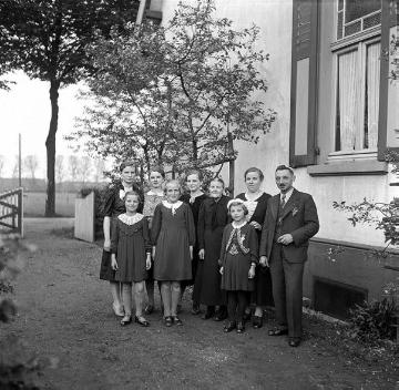 Familie des Anstreichermeisters Josef Büsken, Borkener Straße