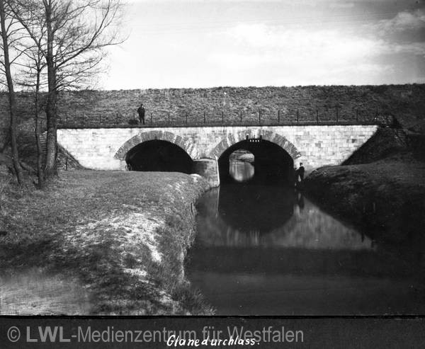 03_3169 Wasserbauamt Rheine, Fotoalbum für Amtsvorstand Theodor Offenberg zum 25-j. Dienstjubiläum 1931