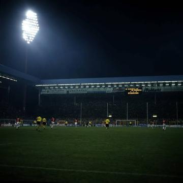 Fußballspiel Borussia Dortmund gegen S.C. Freiburg im Westfalen-Stadion (ab Ende 2005 Signal Iduna Park)