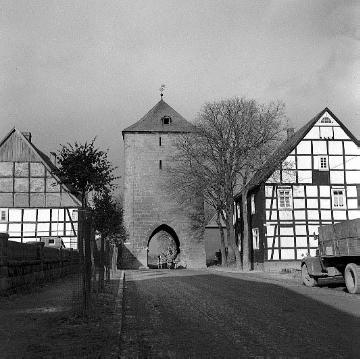 Der Hachtorturm, Stadttor des 14. Jahrhunderts