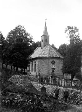 Dr. Joseph Schäfer, Heimat Thüringen: Antoniuskapelle in seinem Geburtsort Küllstedt, undatiert, um 1920? [vgl. 08_802]