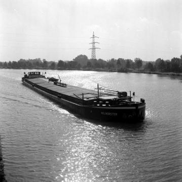 Frachtschiff "MS Münster" auf dem Dortmund-Ems-Kanal bei Riesenbeck