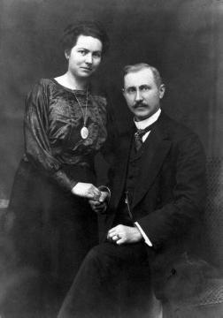 Eheleute Ludwig und Maria Otte, geb. Drixelius, Sundern-Altenhellefeld, Hochzeitsporträt