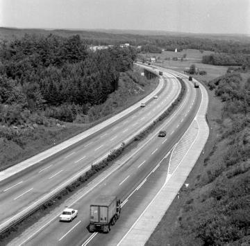 Die Autobahn A1 (Hansalinie) bei Leeden