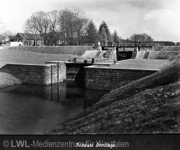 03_3155 Wasserbauamt Rheine, Fotoalbum für Amtsvorstand Theodor Offenberg zum 25-j. Dienstjubiläum 1931