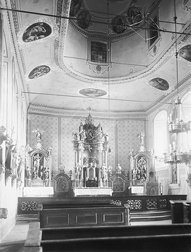 Wallfahrtskapelle Mariä Heimsuchung in Kleinenberg: Barockaltäre im Kapellenraum, um 1920?